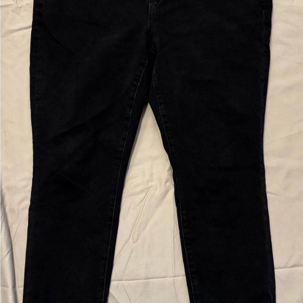 American Eagle black high rise jean